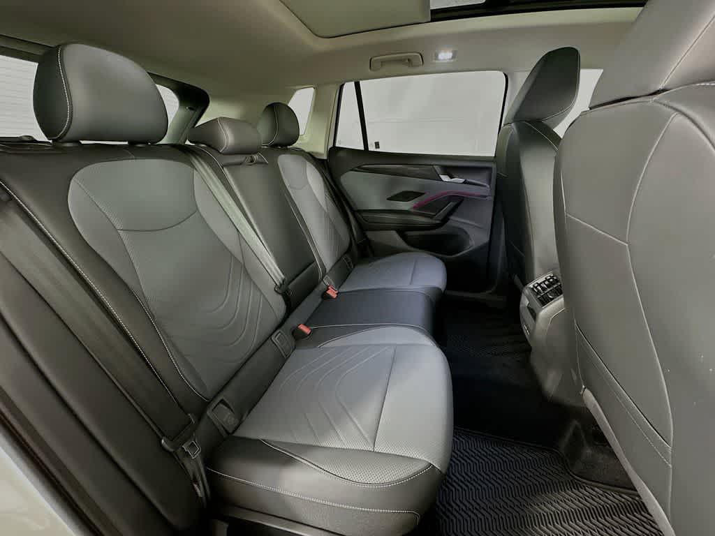 2025 Volkswagen Tiguan SE