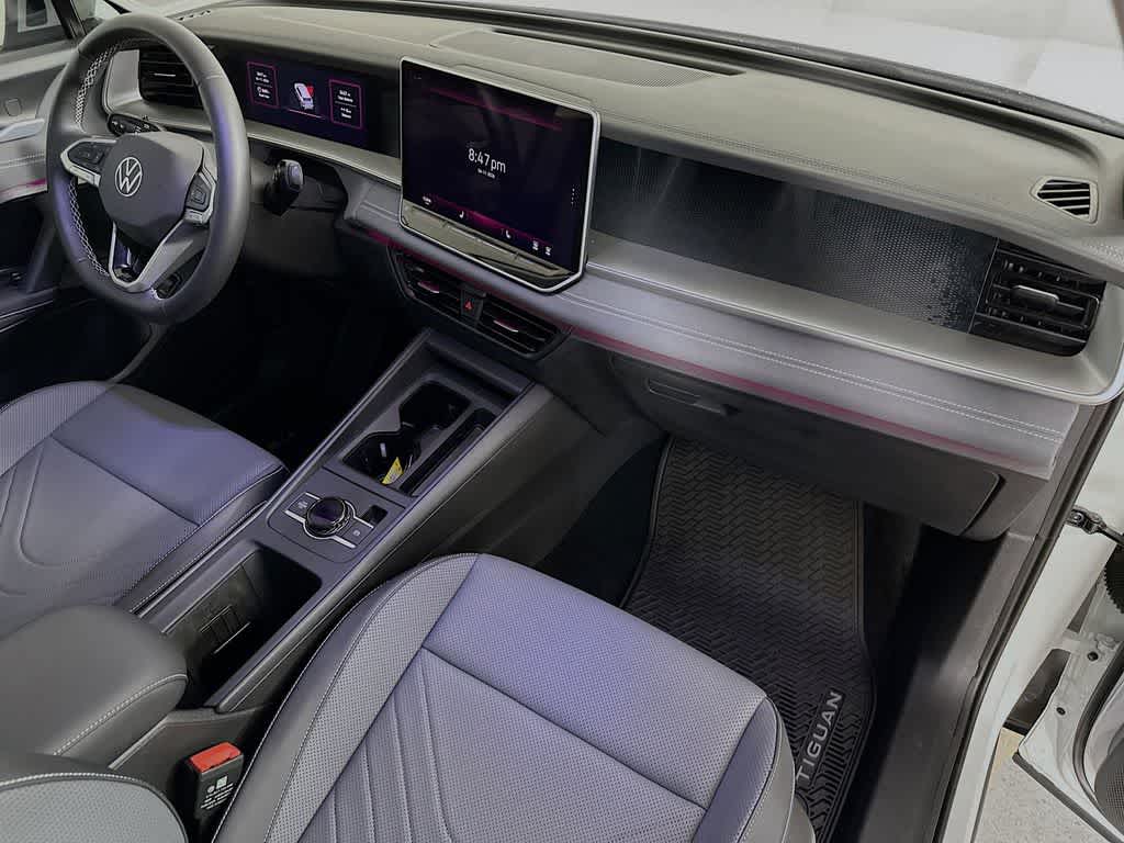 2025 Volkswagen Tiguan SE