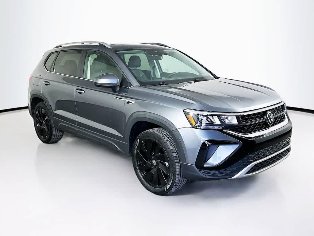 2024 Volkswagen Taos SE