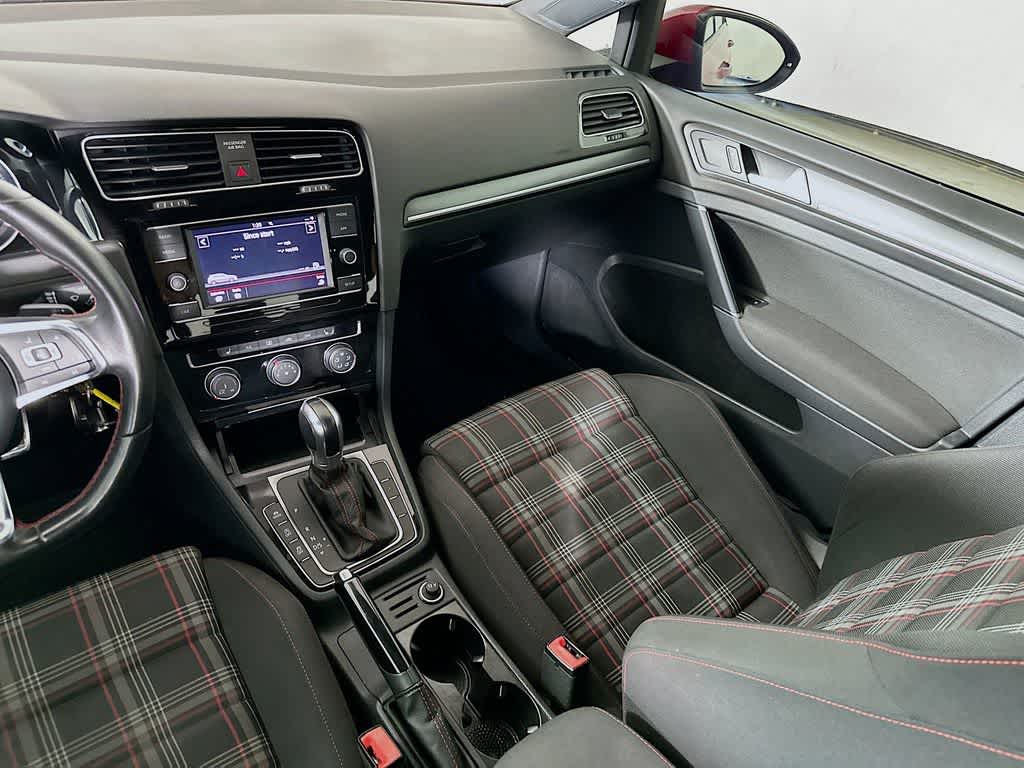 2019 Volkswagen Golf GTI S