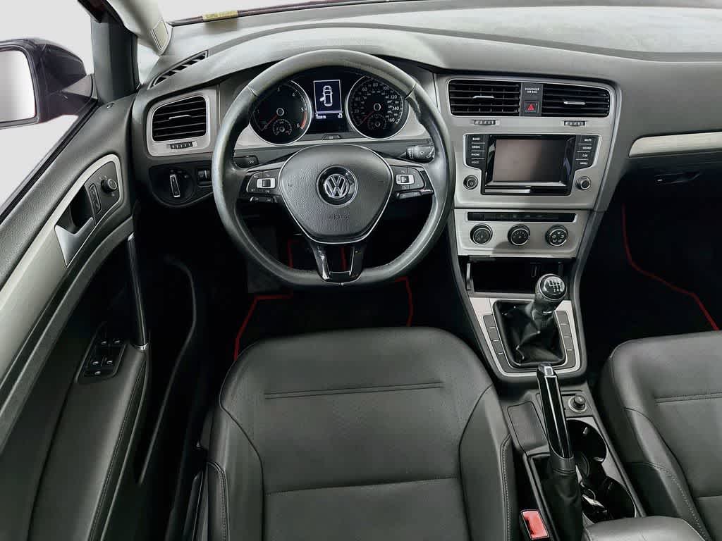 2015 Volkswagen Golf TDI S