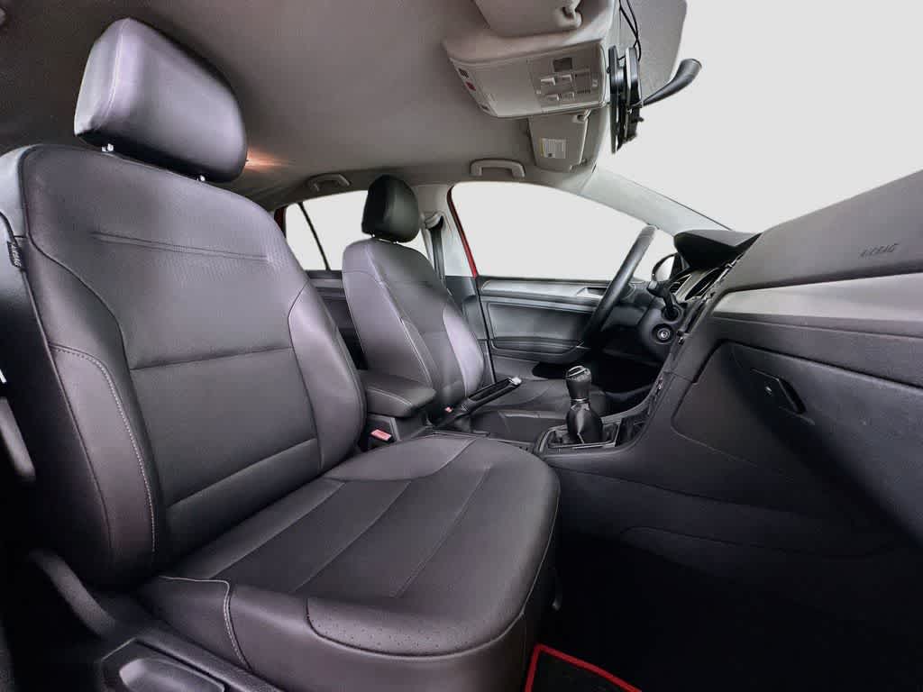 2015 Volkswagen Golf TDI S
