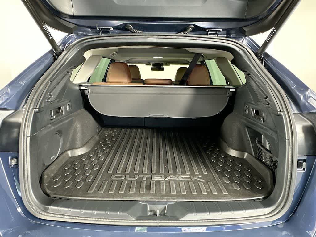 2023 Subaru Outback Touring XT