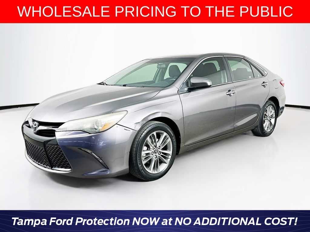 2017 Toyota Camry SE