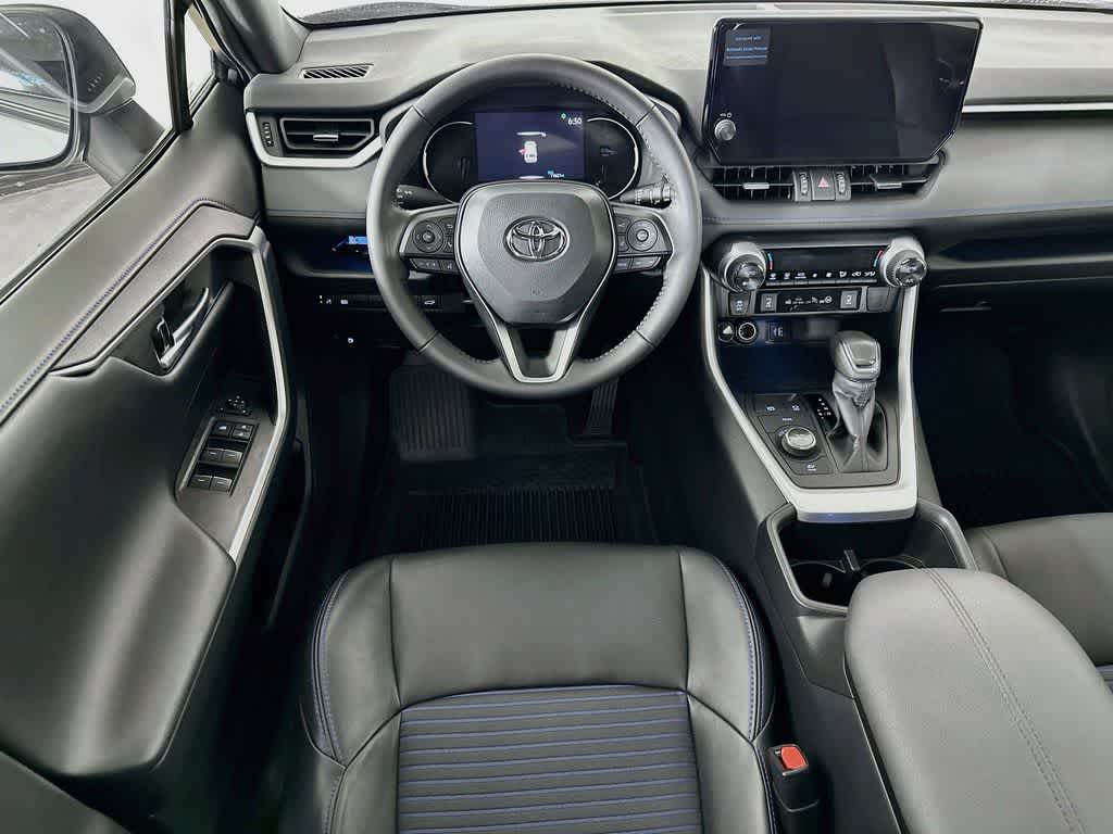 2025 Toyota RAV4 Hybrid XSE