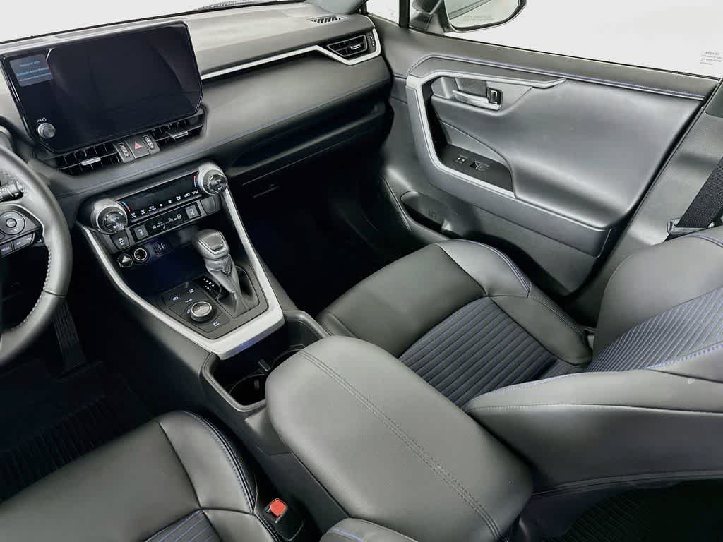 2025 Toyota RAV4 Hybrid XSE
