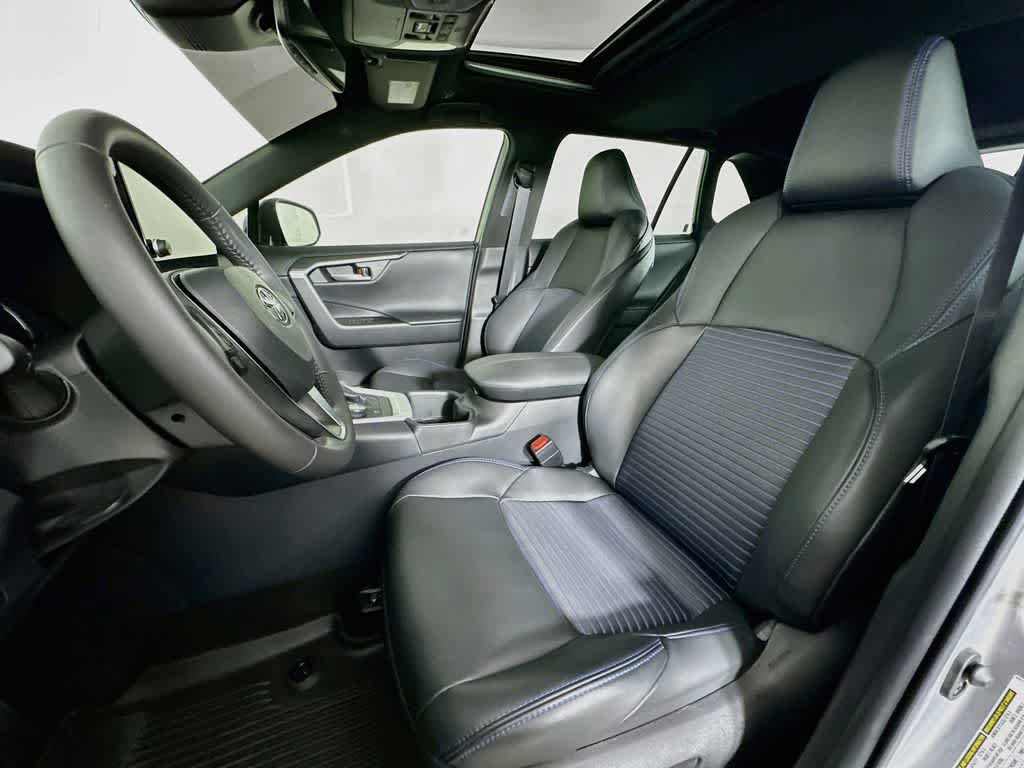 2025 Toyota RAV4 Hybrid XSE