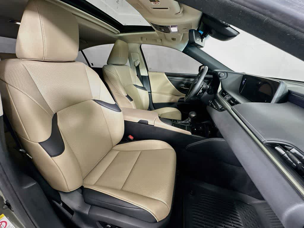 2019 Lexus ES 350 Base