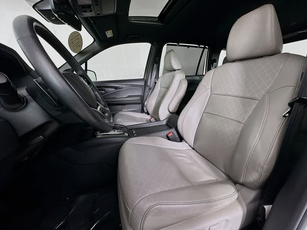 2021 Honda Passport Elite