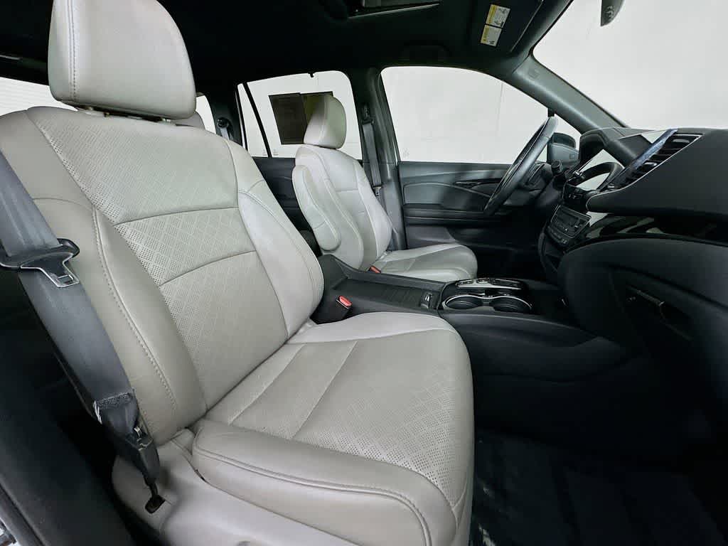 2021 Honda Passport Elite