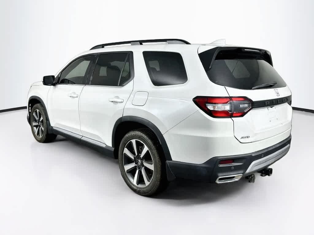 2024 Honda Pilot Touring