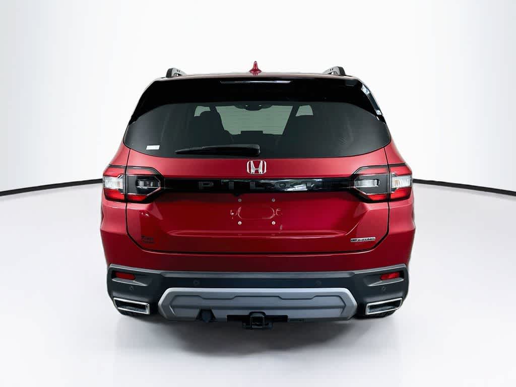 2024 Honda Pilot Touring
