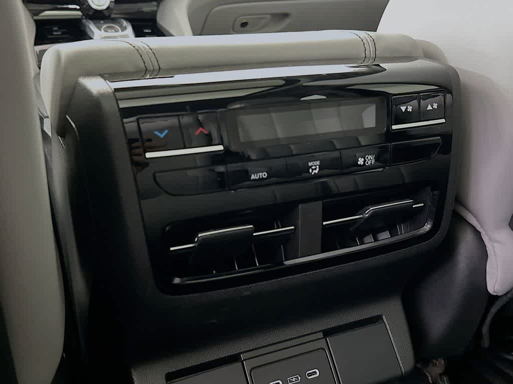 2025 Acura MDX w/Technology Package