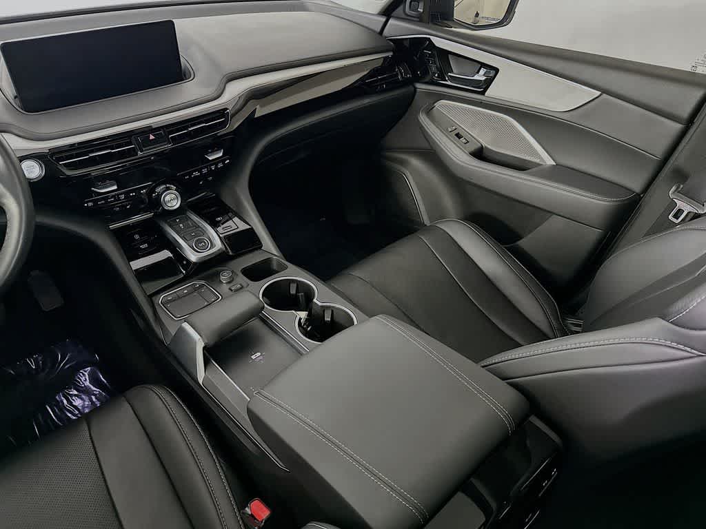 2023 Acura MDX w/Technology Package