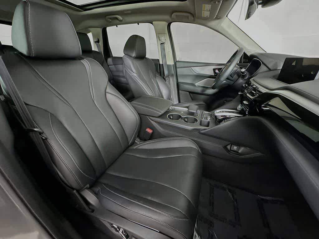 2023 Acura MDX w/Technology Package