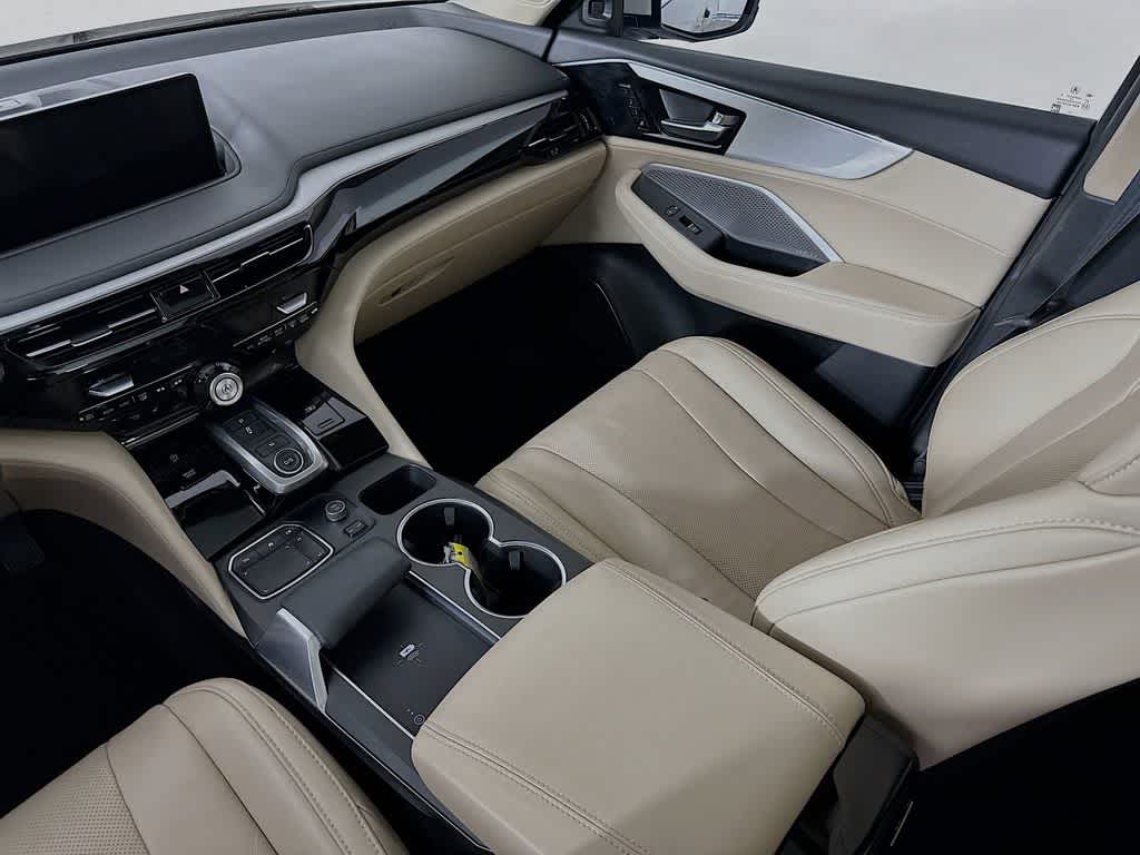 2023 Acura MDX w/Technology Package