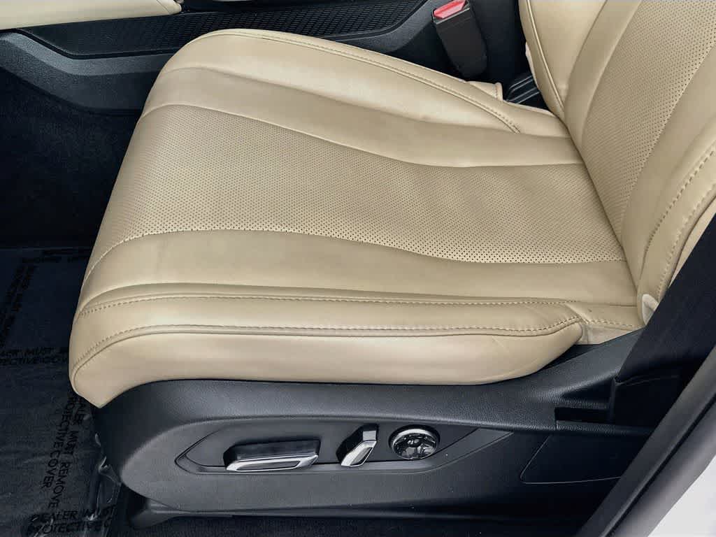 2023 Acura MDX w/Technology Package