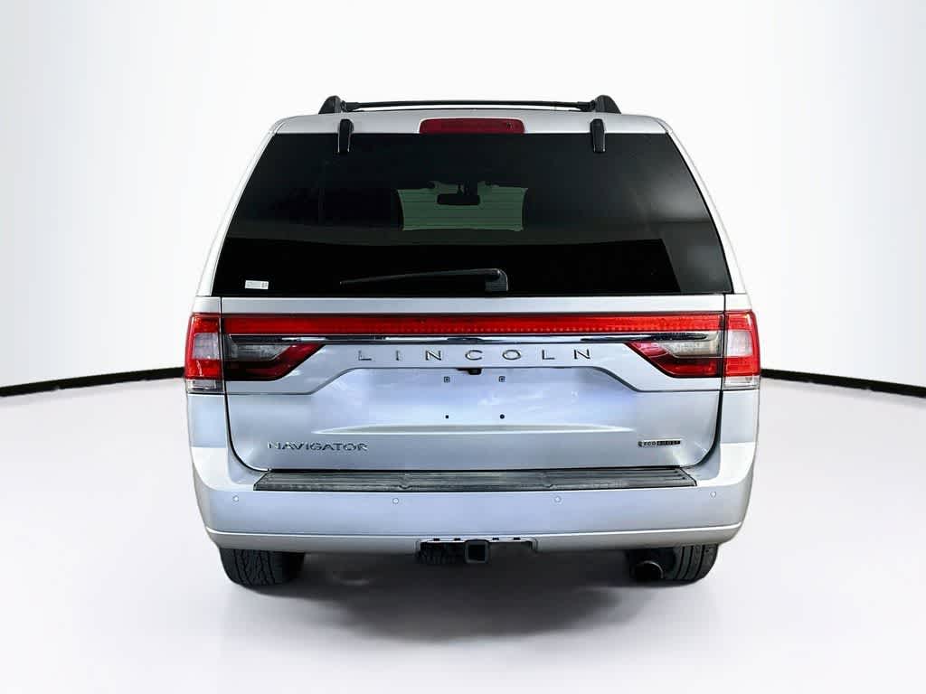 2016 Lincoln Navigator Select