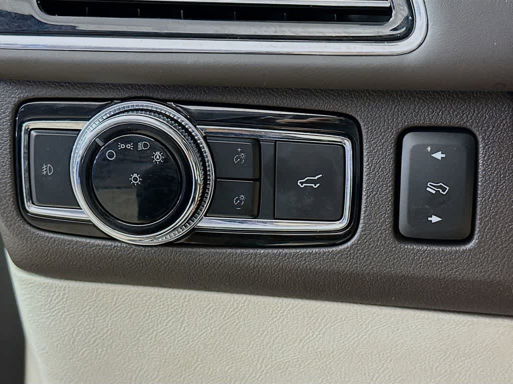 2020 Lincoln Navigator Black Label