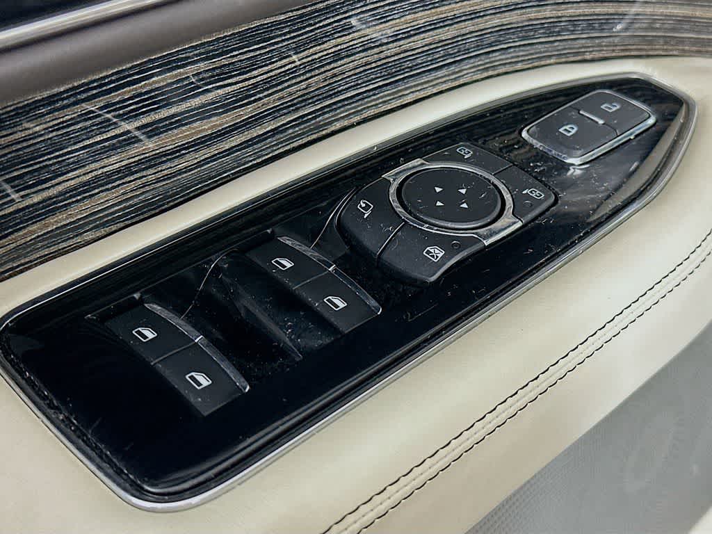 2020 Lincoln Navigator Black Label