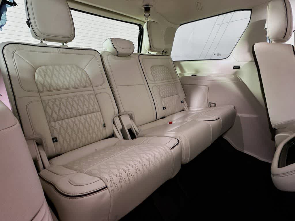 2020 Lincoln Navigator Black Label