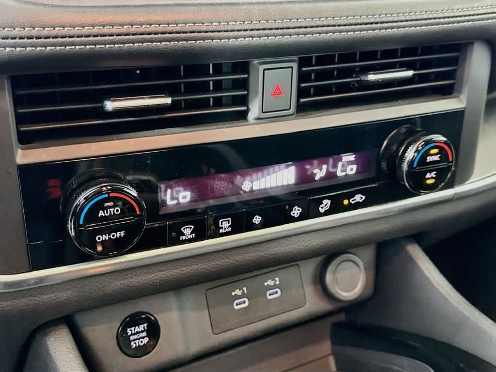 2024 Nissan Rogue SV