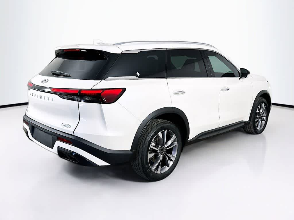 2024 INFINITI QX60 LUXE
