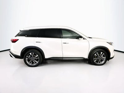 2024 INFINITI QX60 LUXE