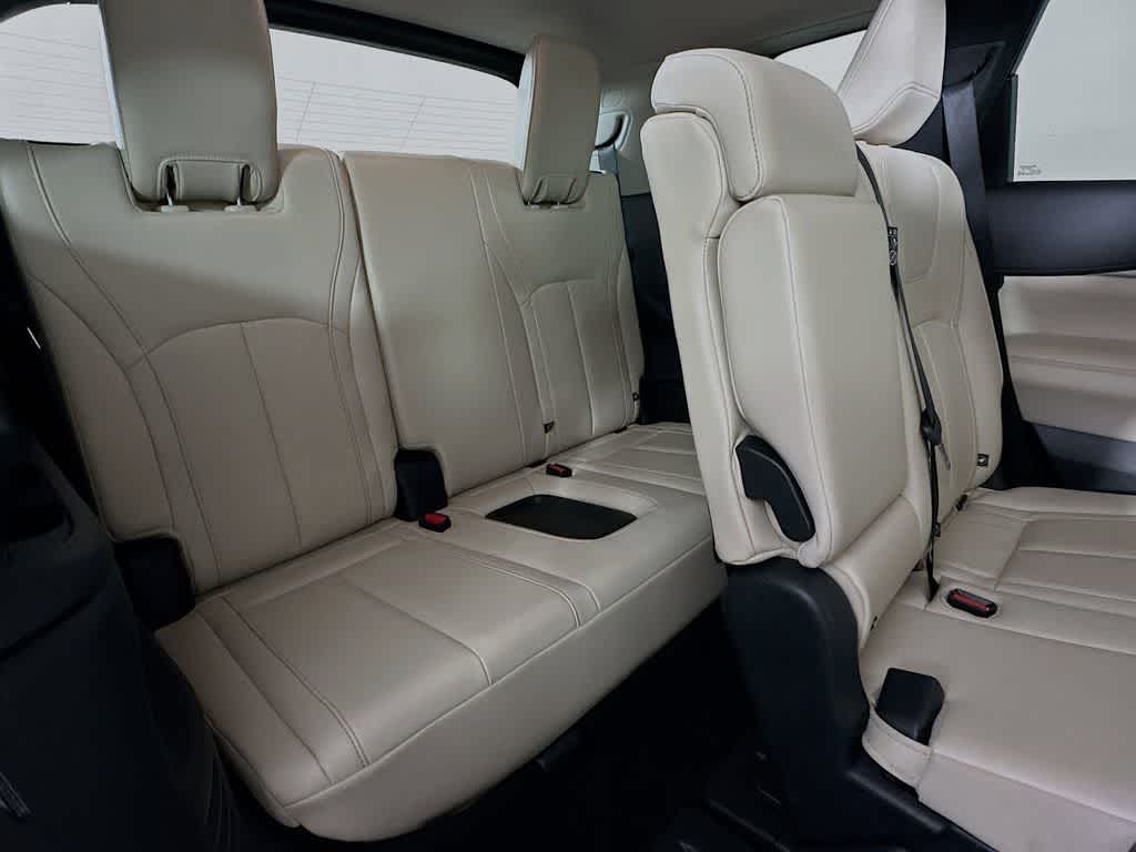 2024 INFINITI QX60 LUXE