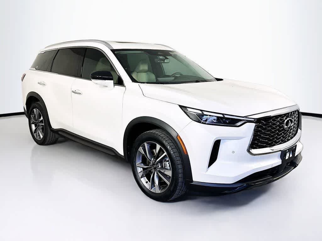 2024 INFINITI QX60 LUXE