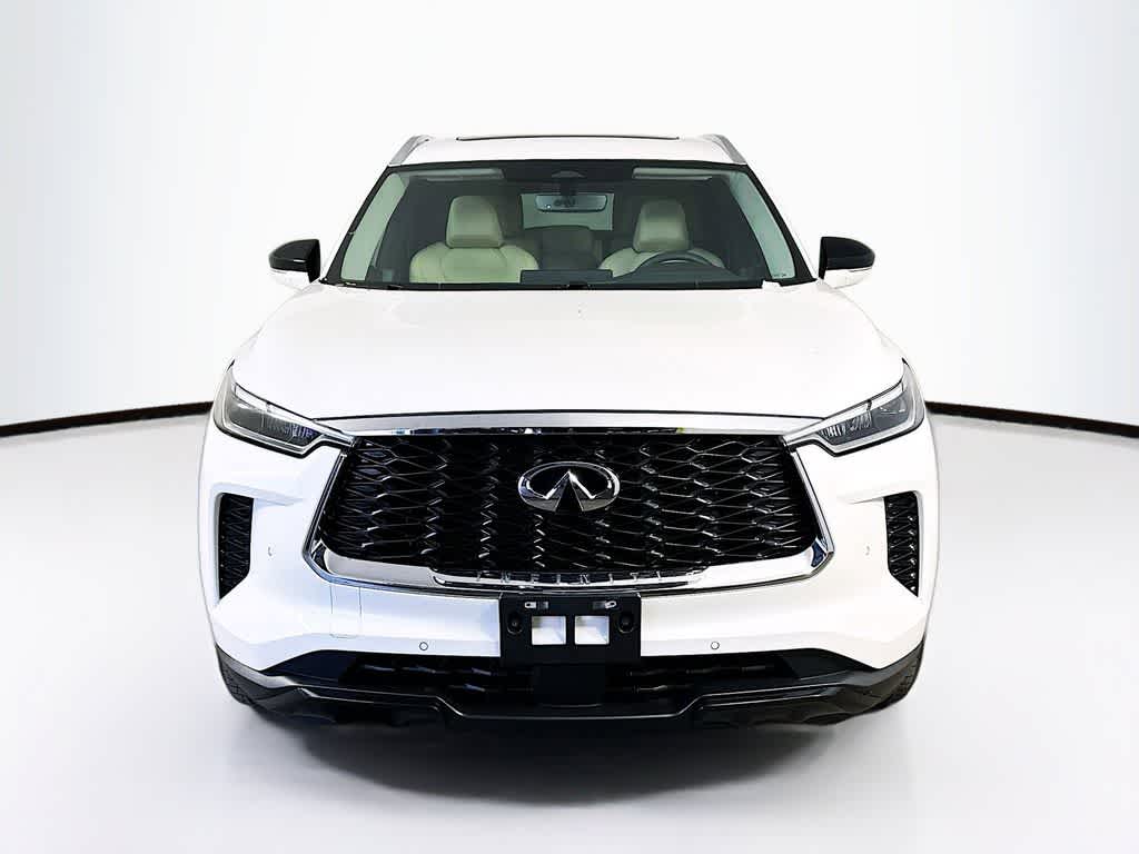 2024 INFINITI QX60 LUXE
