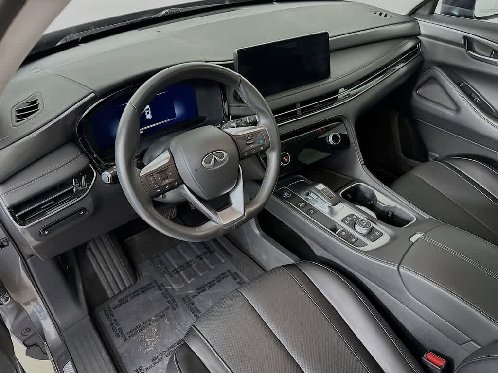 2024 INFINITI QX60 LUXE