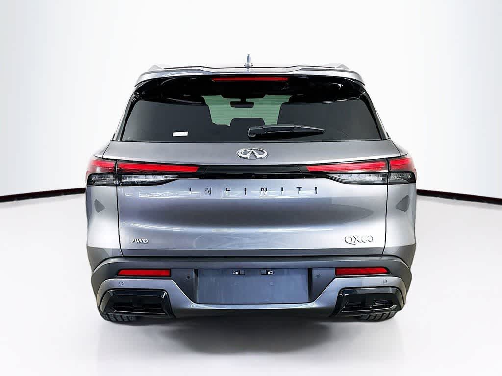 2024 INFINITI QX60 LUXE