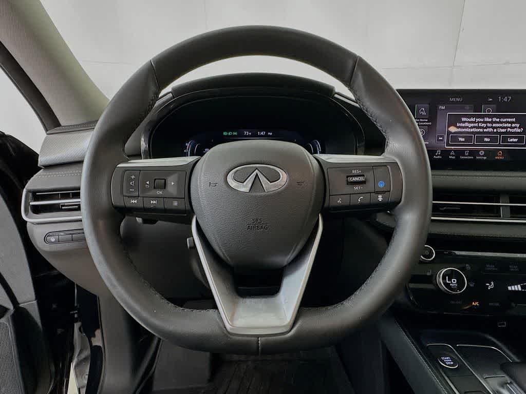 2024 INFINITI QX60 LUXE