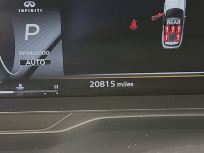 2024 INFINITI QX60 LUXE