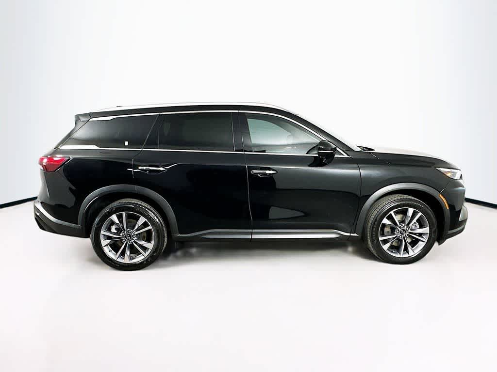 2024 INFINITI QX60 LUXE