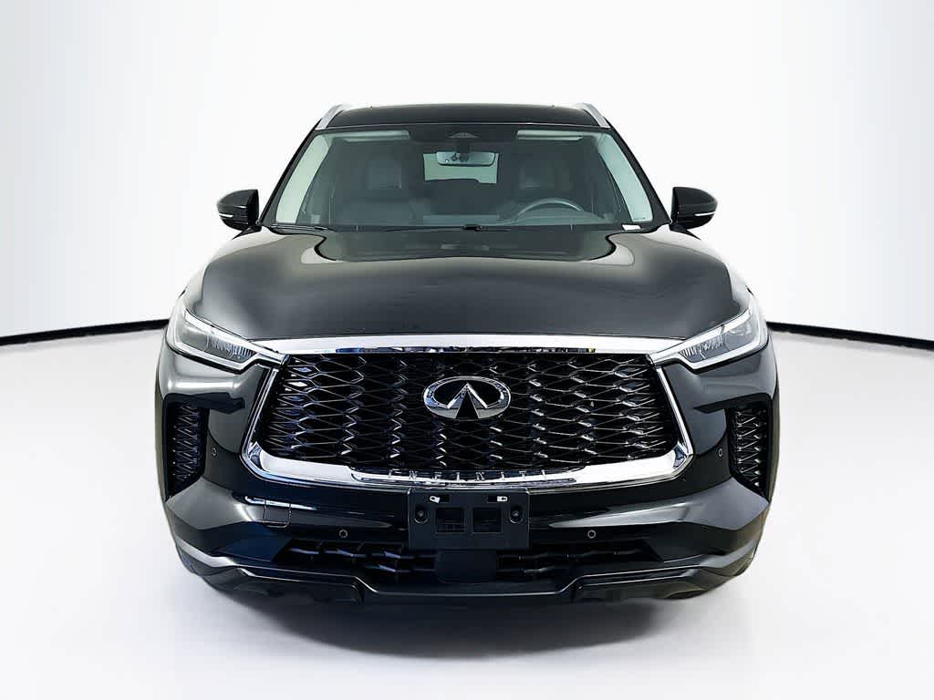 2024 INFINITI QX60 LUXE