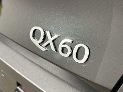 2024 INFINITI QX60 LUXE