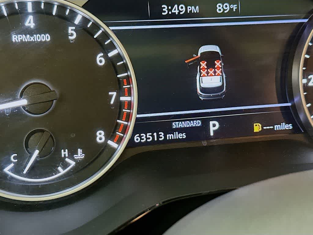 2022 Nissan Pathfinder SV