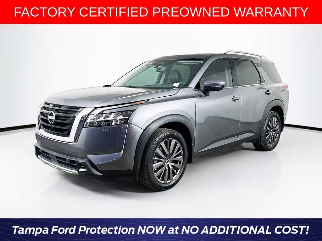 2023 Nissan Pathfinder SL