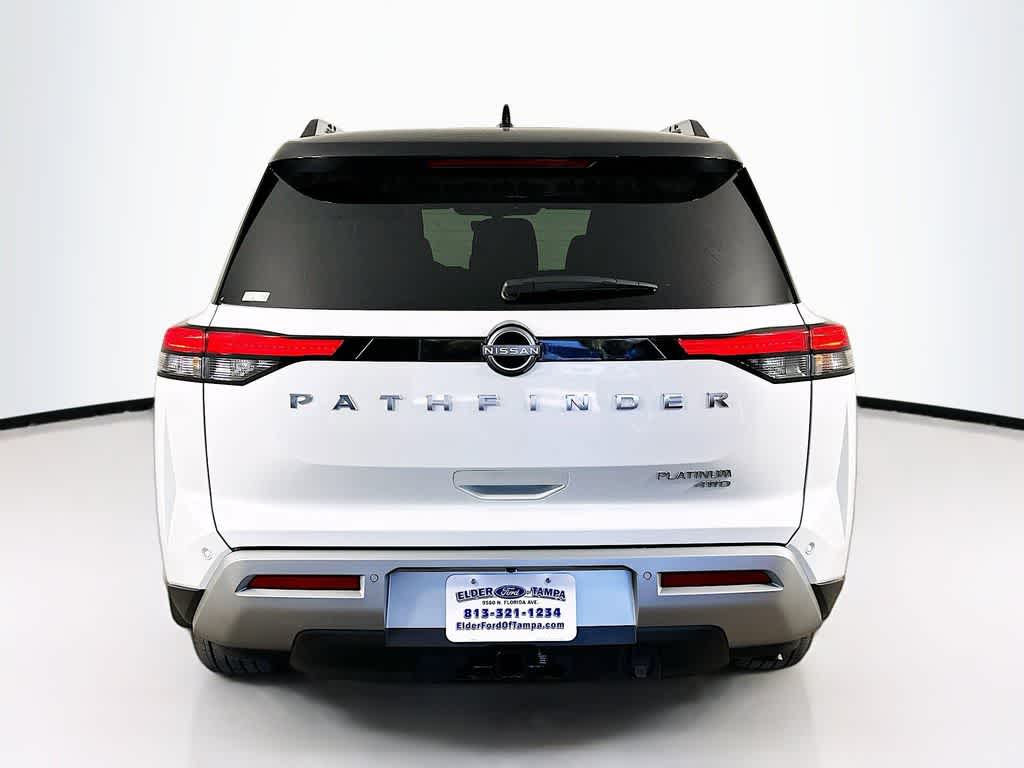2025 Nissan Pathfinder Platinum