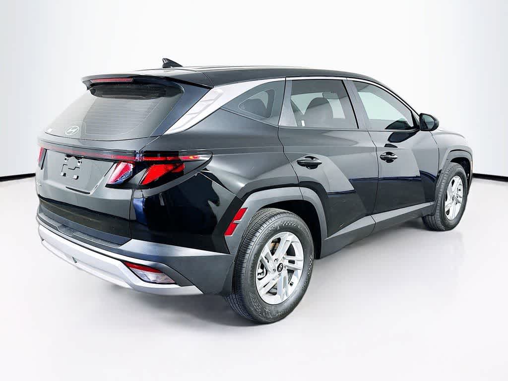 2025 Hyundai Tucson SE