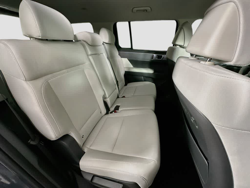 2026 Hyundai Santa Fe SE