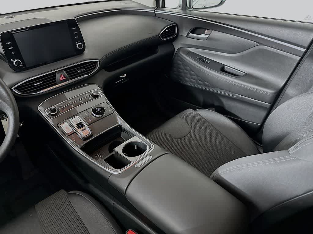 2021 Hyundai Santa Fe SE