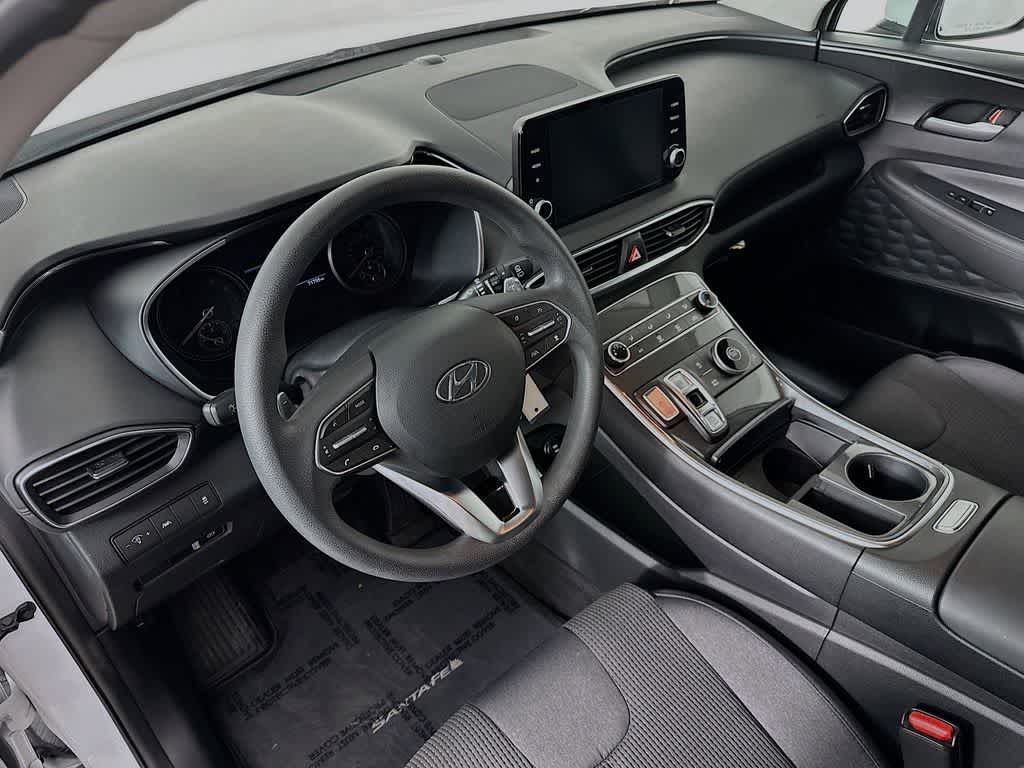 2021 Hyundai Santa Fe SE