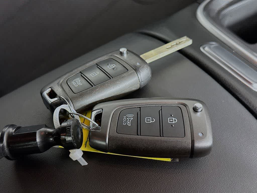 2021 Hyundai Santa Fe SE