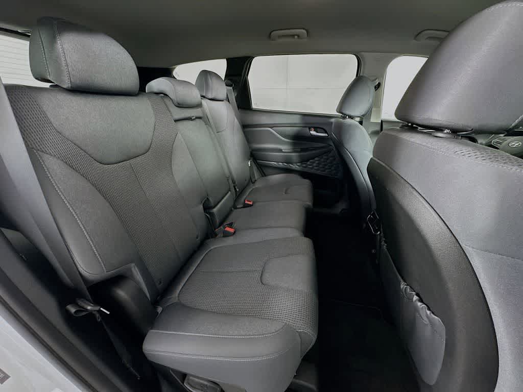 2021 Hyundai Santa Fe SE