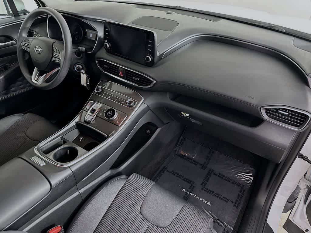 2021 Hyundai Santa Fe SE