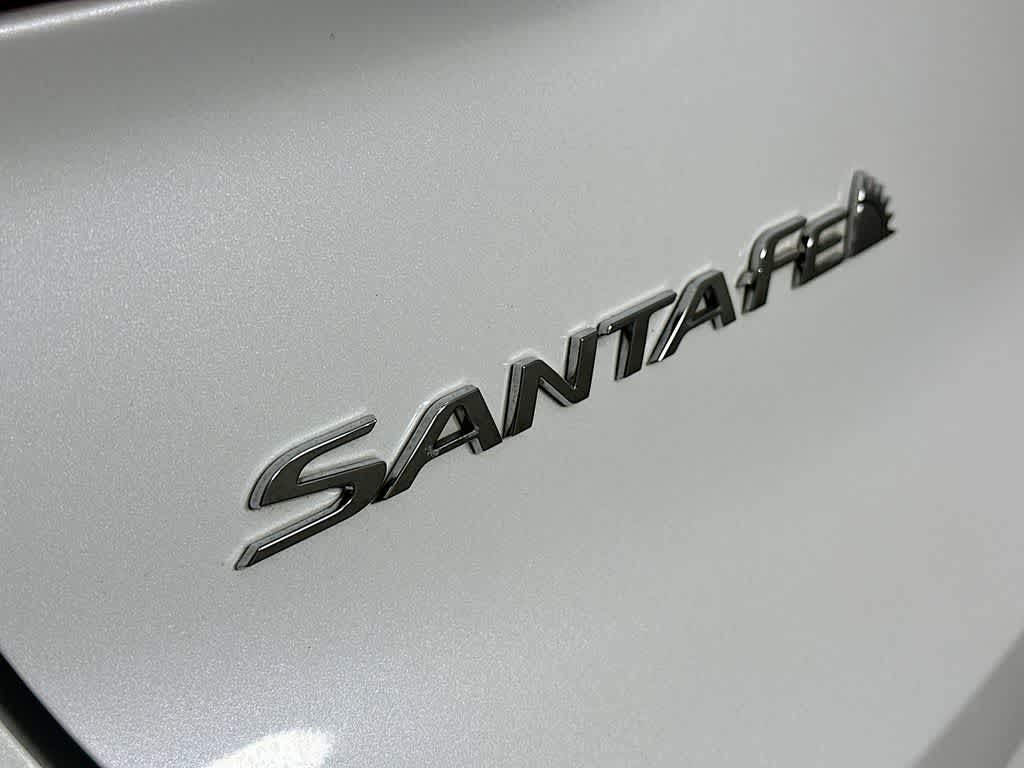 2021 Hyundai Santa Fe SE
