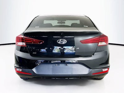 2019 Hyundai Elantra SE